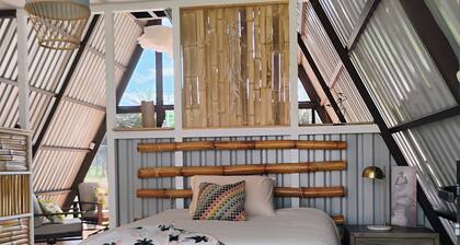 Beautifully 2-bedroom cabin with A/C and reliable Wi-Fi, exelent for remote work