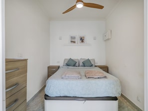 1 soverom, wi-fi og sengetøy