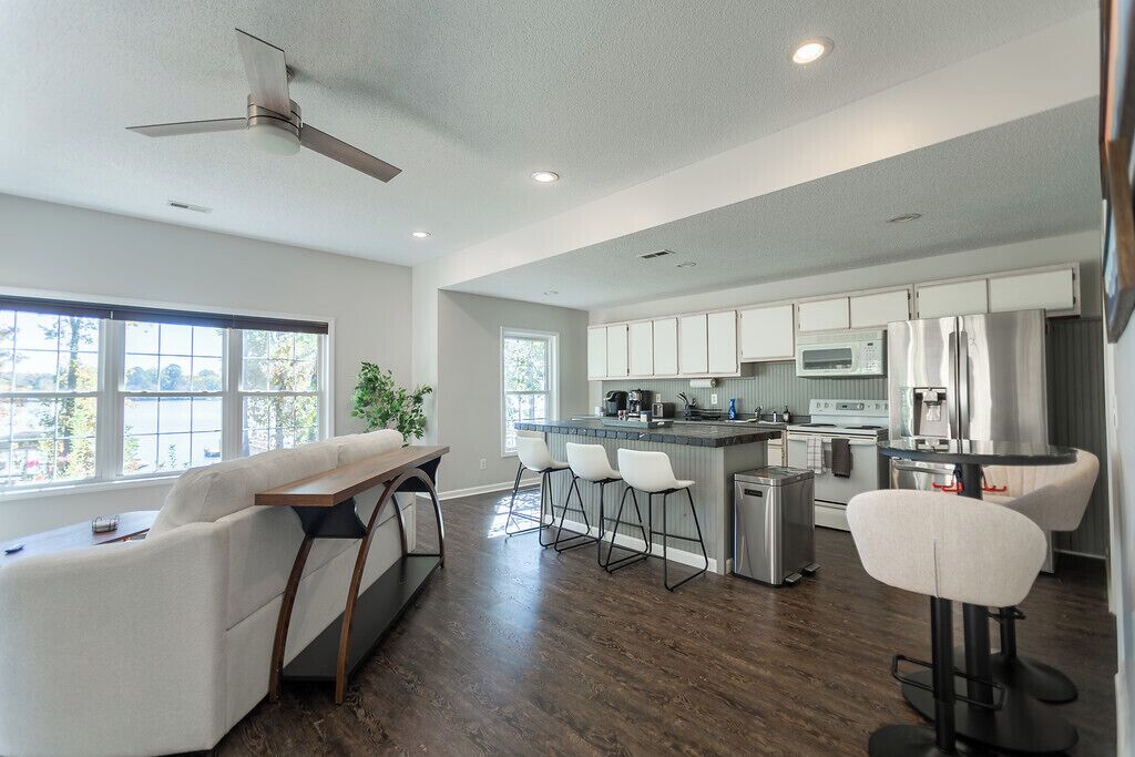 Mikrobølgeovn, ovn, kogeplade, opvaskemaskine