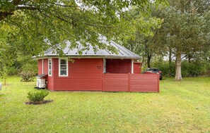 Exterior - Gorgeous home in Hovborg with WiFi (Hovborg)