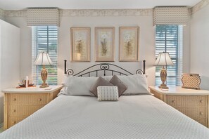 3 bedrooms, desk, iron/ironing board, free WiFi - Pelican Landing Paradise | Beach Access, Pickle Ball, Pool & More! (Bonita Springs)