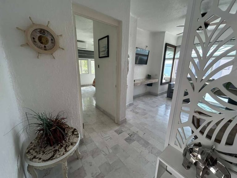 Manzanillo Ocean View Apartment - Perfect For Couples - Pet Friendly - Manzanillo, Colima, Mexico