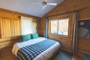 Strygejern/strygebræt, Wi-Fi, sengetøj