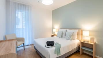 Estudio estándar | Cunas gratuitas, wifi gratis, ropa de cama