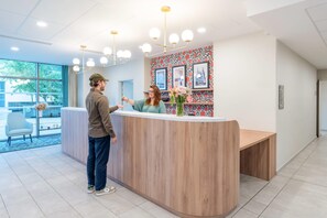 Lobby - Quality Suites Nancy Zenith (Laxou)