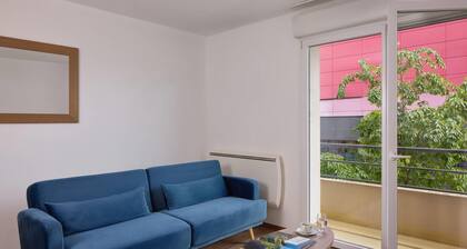 Quality Suites Valenciennes