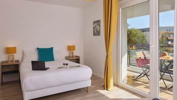 Standaard kamer, 1 queensize bed, niet-roken | Gratis babybedden, gratis wifi, beddengoed