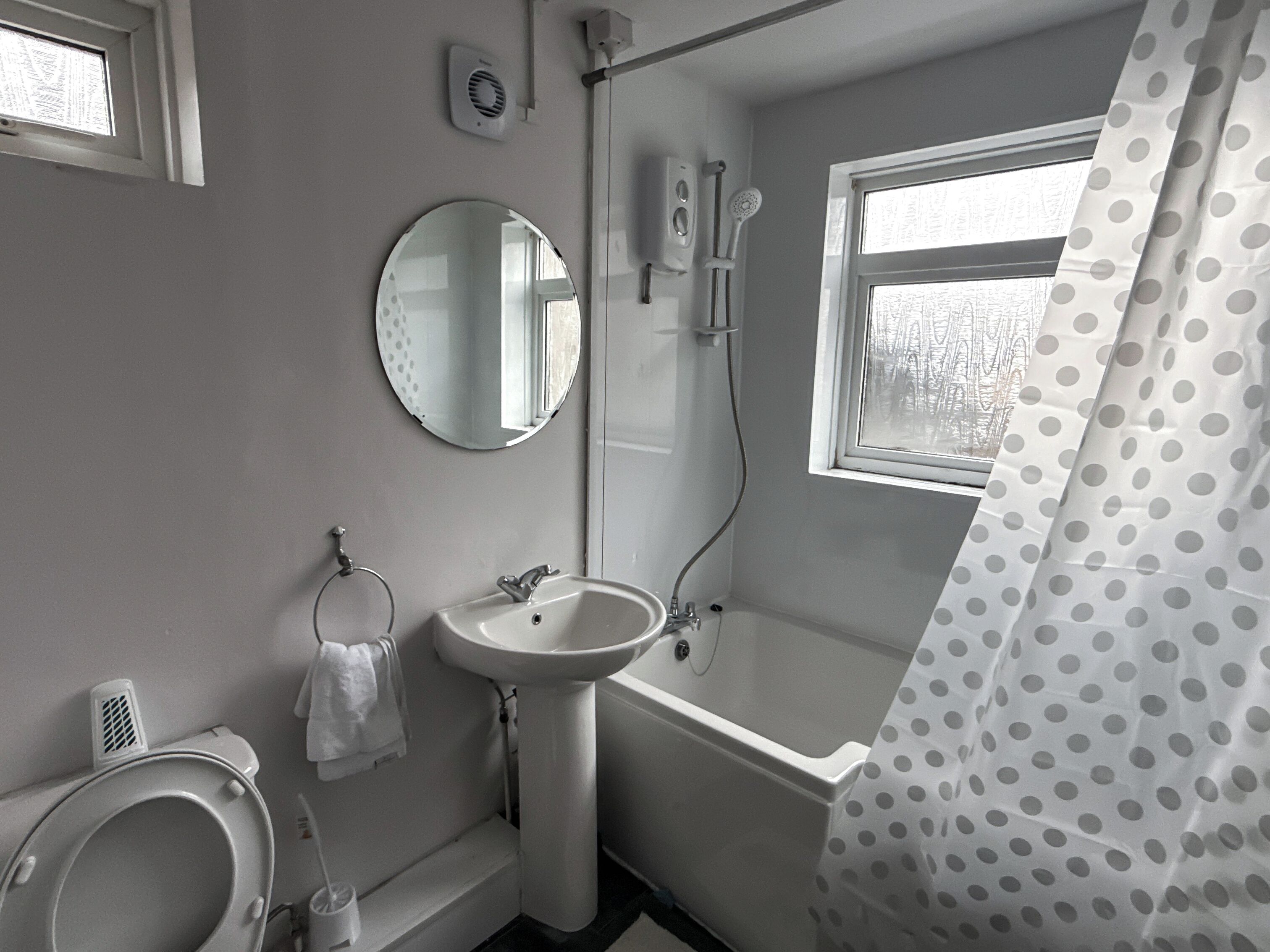 Håndklær, såpe og toalettpapir