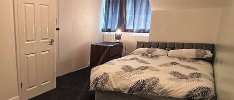 3 chambres, Wi-Fi, draps fournis