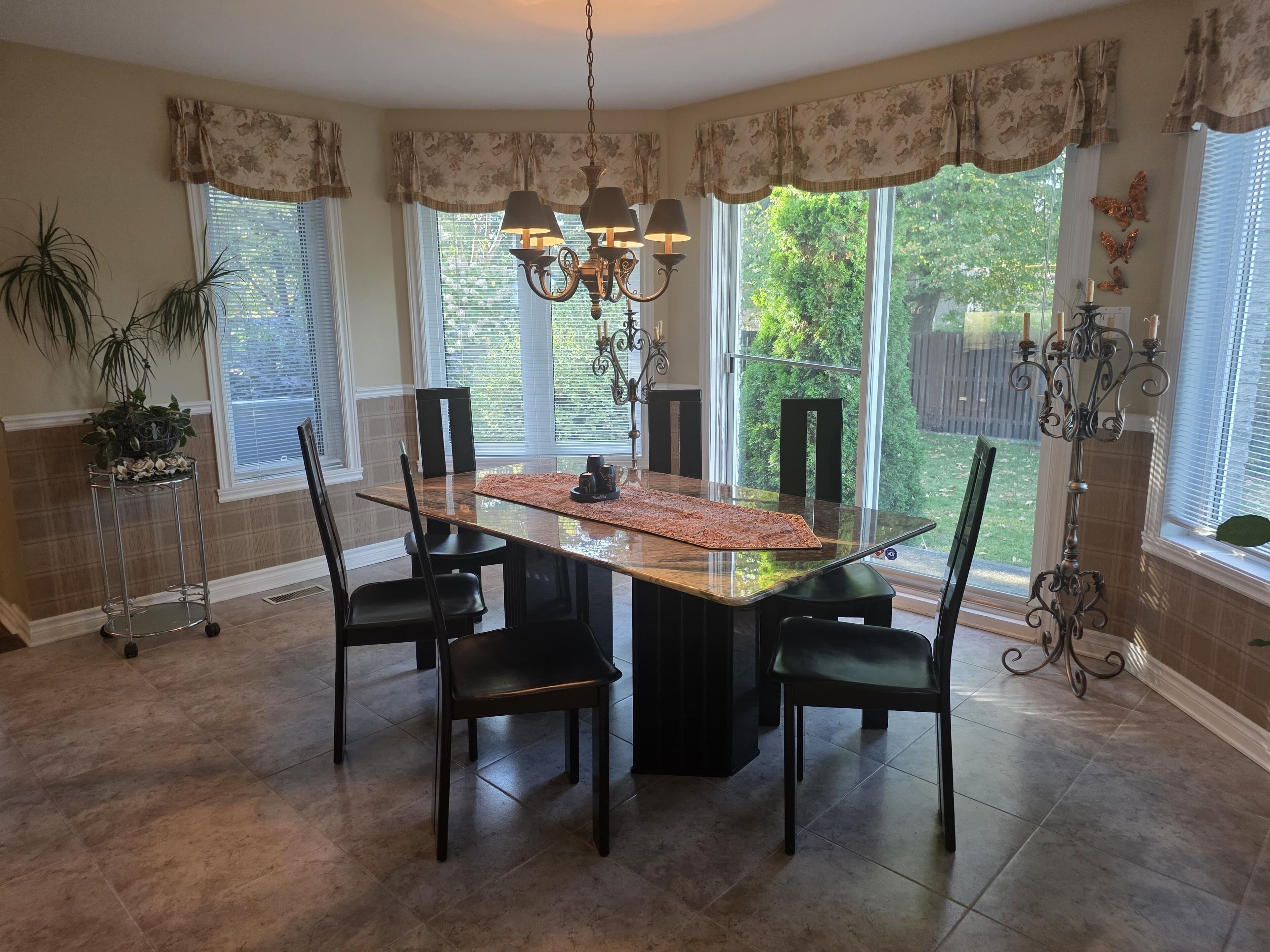 تناول الطعام