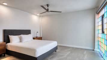 Apartment, 2 Queen Beds | Individually decorated, individually furnished, laptop workspace