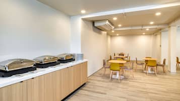 Desayuno continental incluido todos los días