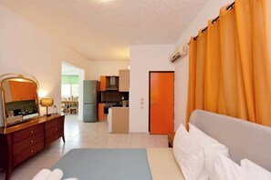 Interior - Dani's House (Ialysos)