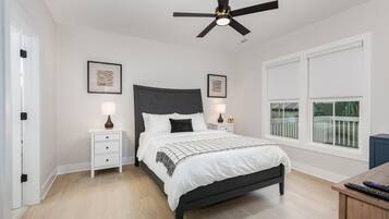 3 soveværelser, skrivebord, strygejern/strygebræt, gratis Wi-Fi