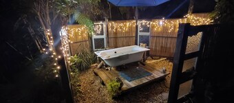 Private and Relaxing pet friendly cabin near Barrytown and Punakaiki