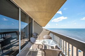 Property grounds - Beautiful 2 Bedroom Condo in North OC with Pool! (Ocean City)