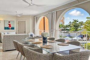 Dining - St. Peter's Bay 208 (2 bed) - Chic Beachfront Condo (Battaleys)