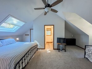 6 slaapkamers, een bureau, gratis wifi, beddengoed