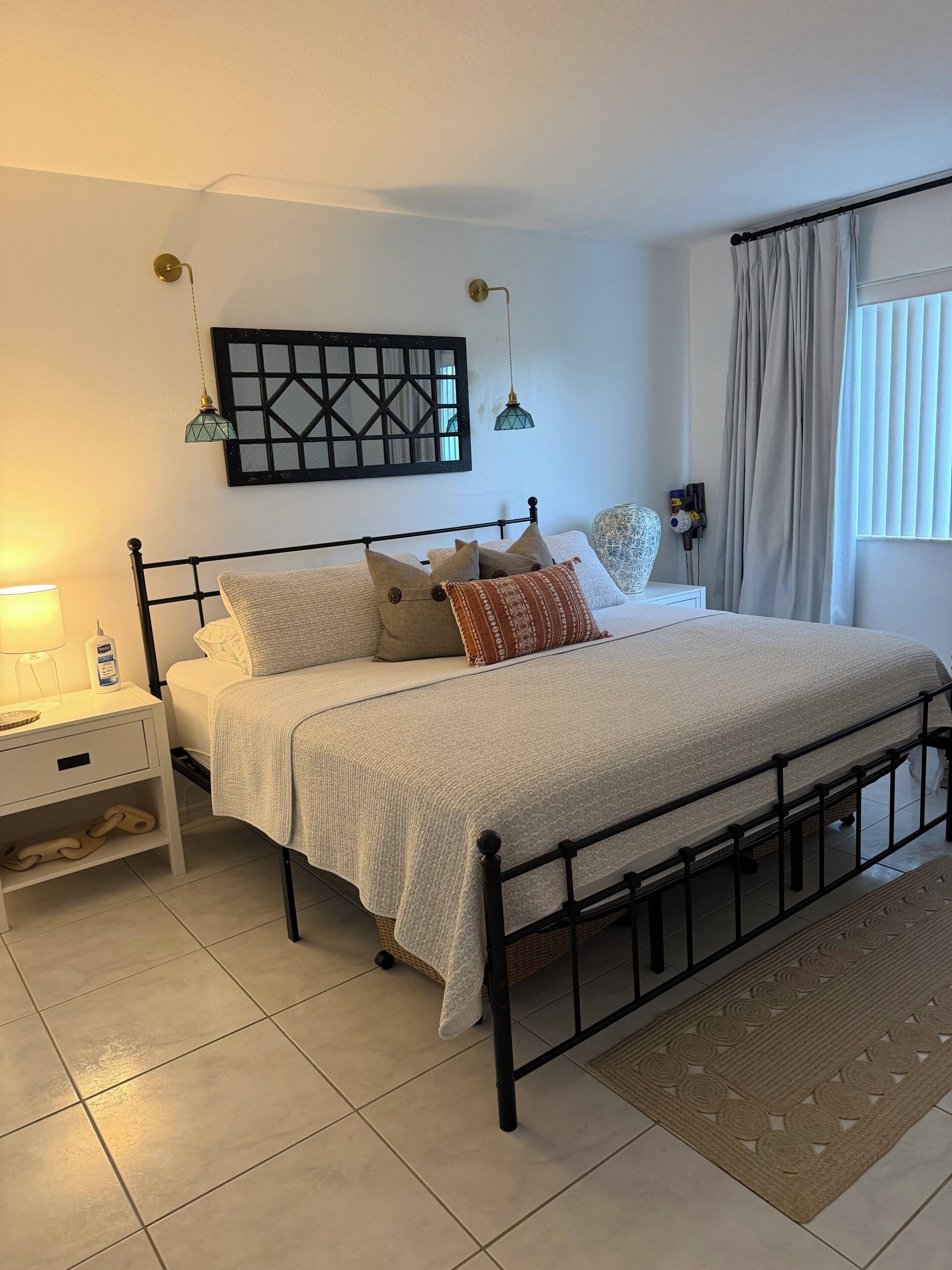 1 chambre, fer et planche à repasser, Wi-Fi, draps fournis