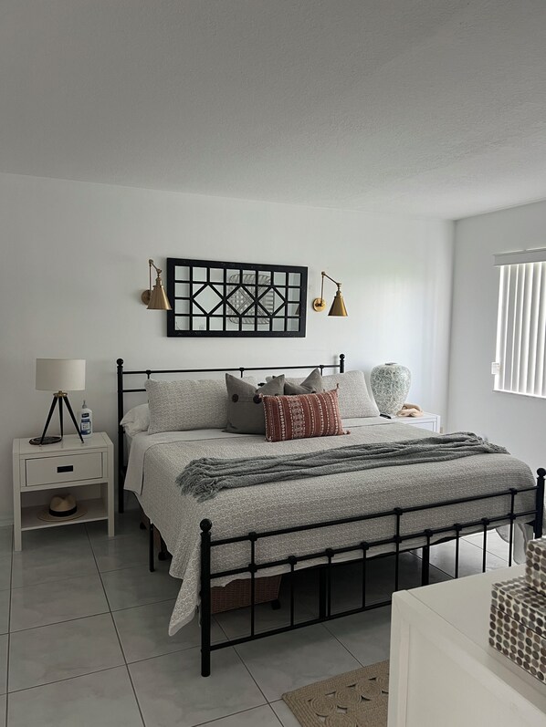 1 bedroom, iron/ironing board, WiFi, bed sheets