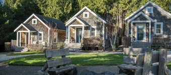 10 min Walk to Town, Fire Table & Forest View