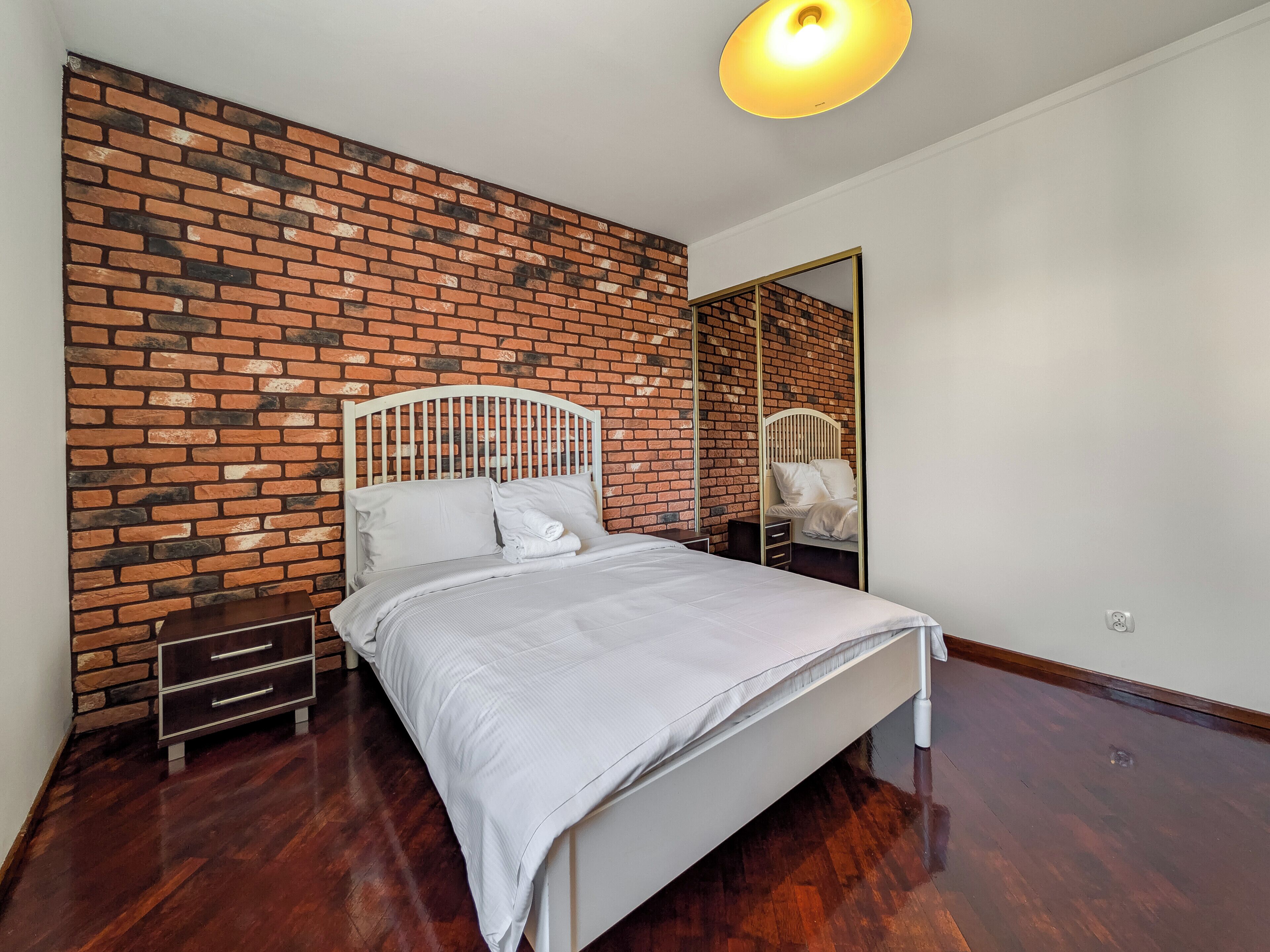1 chambre, fer et planche à repasser, Wi-Fi, draps fournis