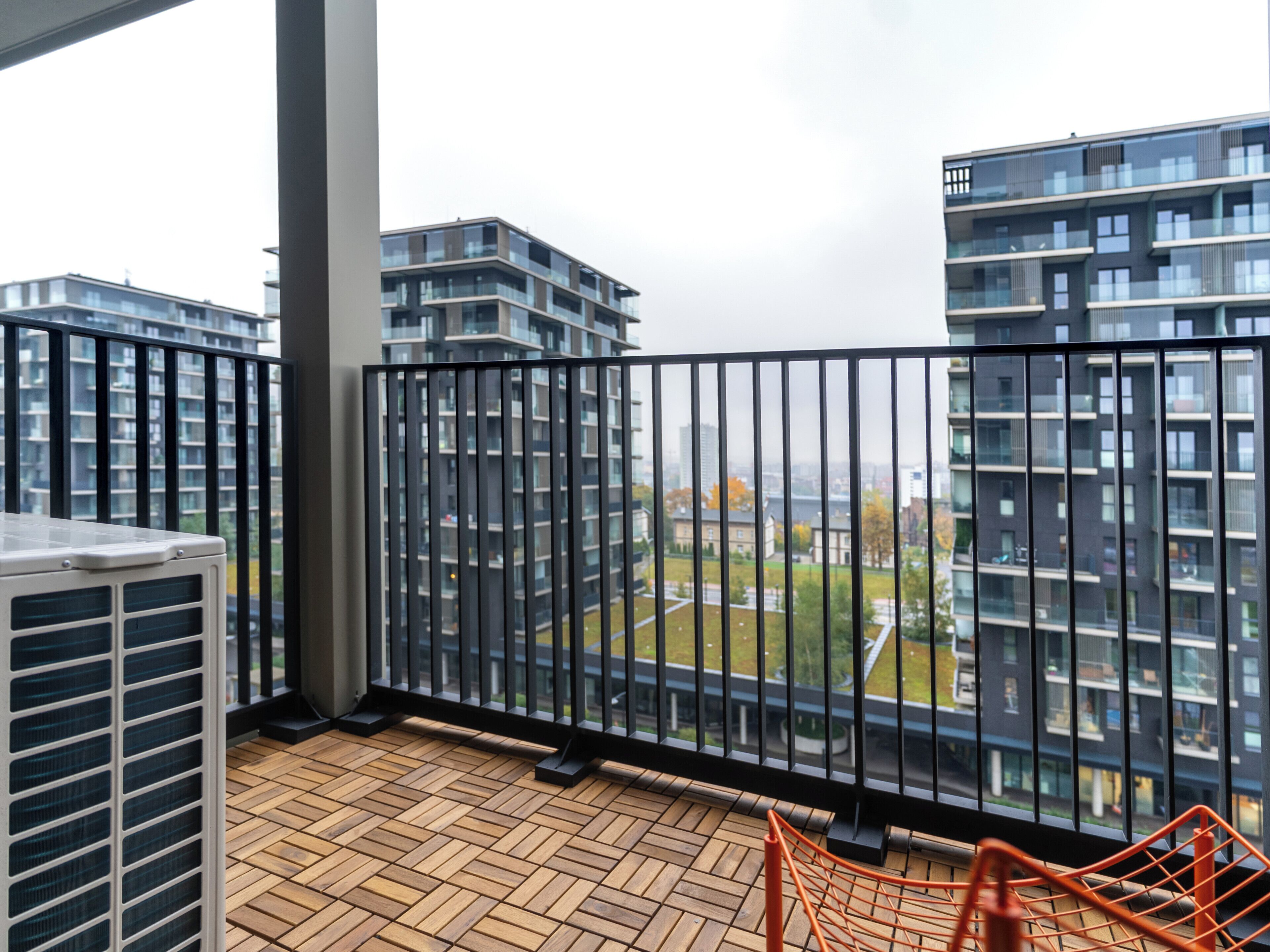 المنطقة المحيطة بالمنشأة