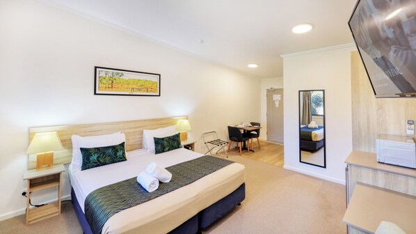 ห้องเอ็กเซกคิวทีฟดับเบิล | ผ้าม่านกันแสง, เตารีด/โต๊ะรีดผ้า, Wi-Fi ฟรี, ทางสำหรับรถเข็น