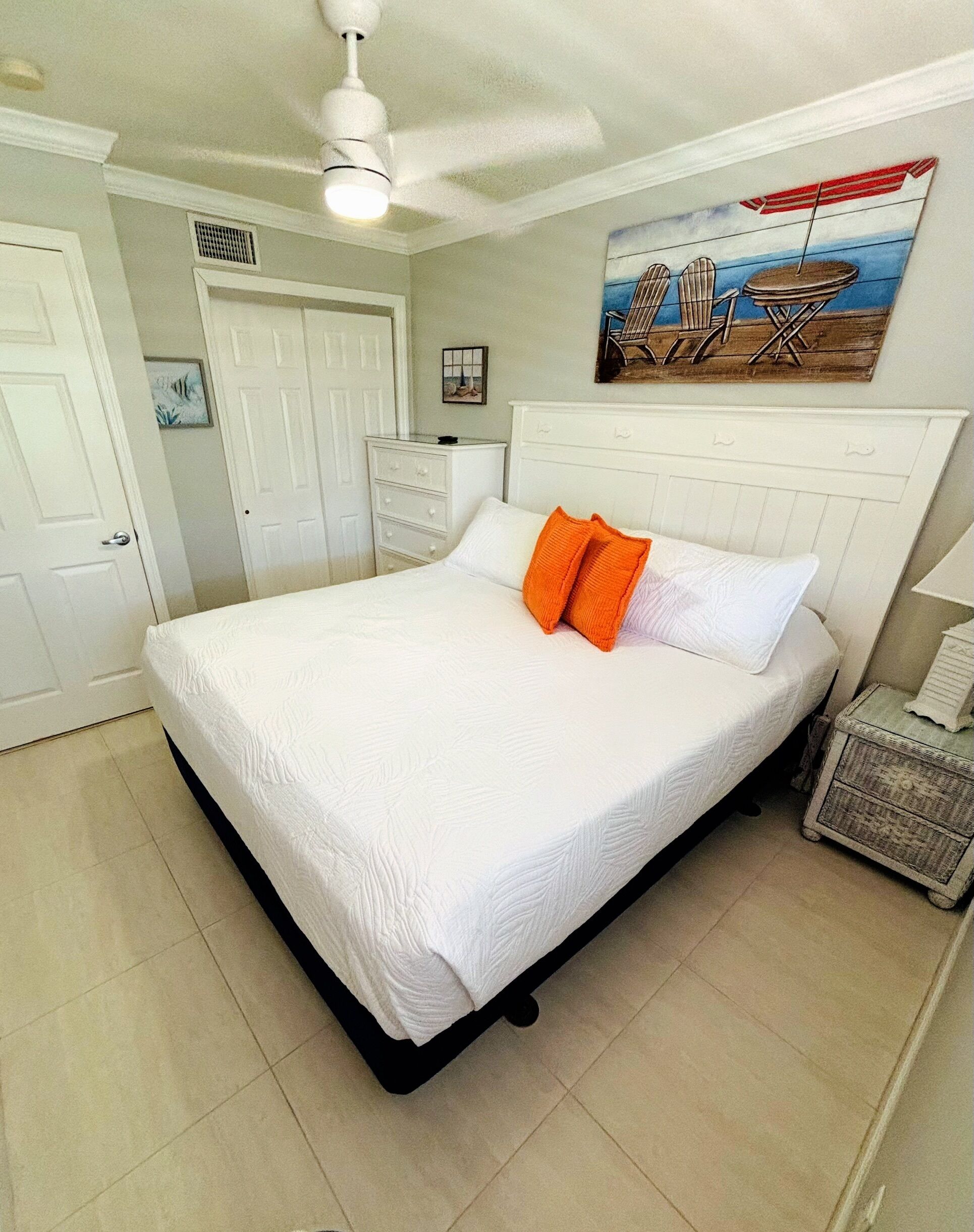 3 bedrooms, iron/ironing board, free WiFi, bed sheets