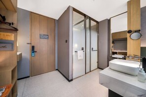 Standard Single Room | Free WiFi