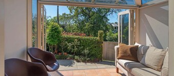 Queen's Garden Villa