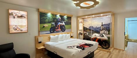 KTM RC8R | Premium bedding, memory foam beds, individually decorated, desk