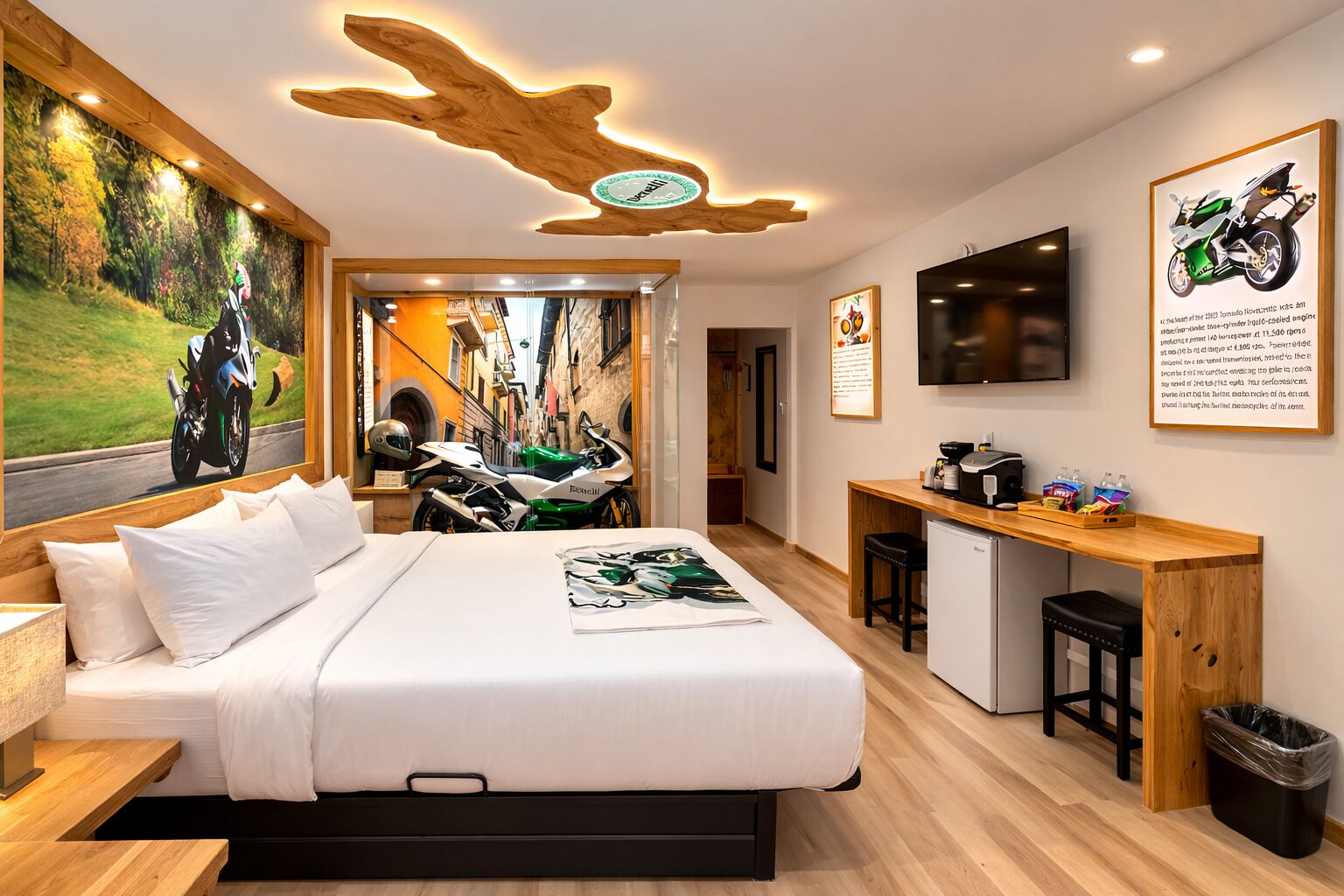 City Room | Meja, Wi-fi percuma 