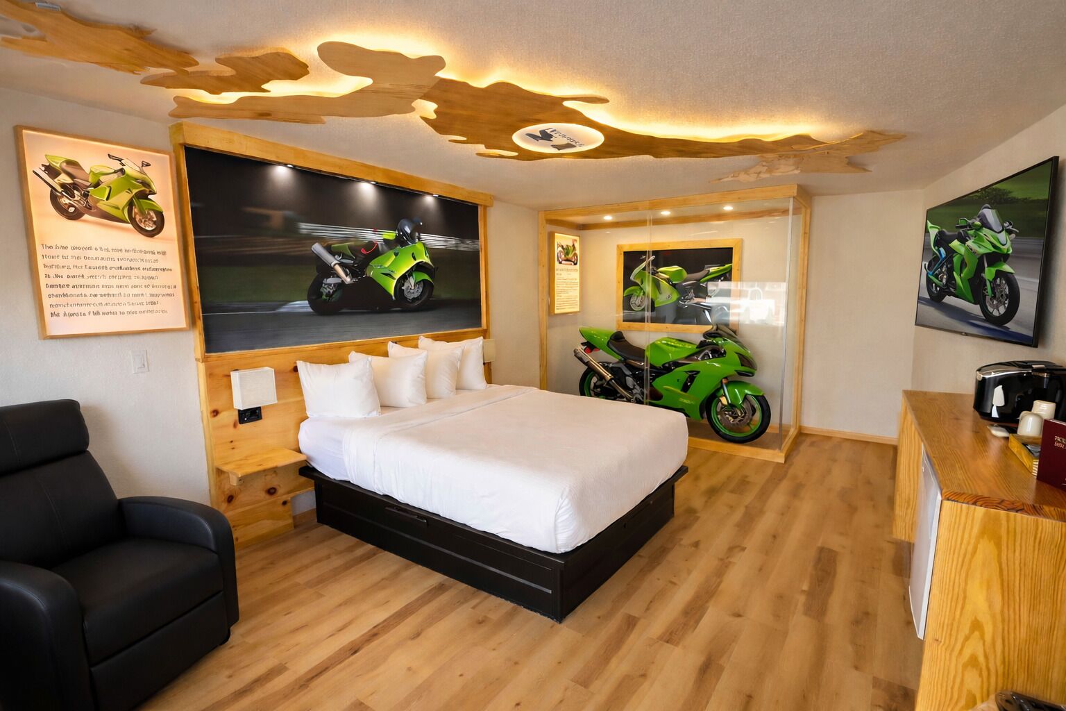 Habitación individual clásica, vista a la alberca | Escritorio y wifi gratis 