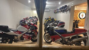 Bagian depan properti