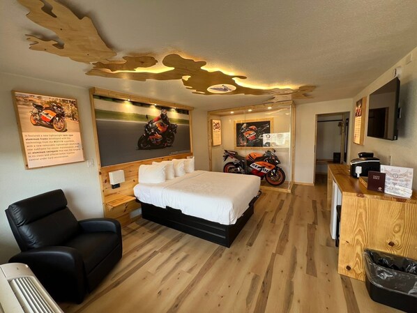 經典單人房, 泳池景觀 | 書桌、免費無線上網