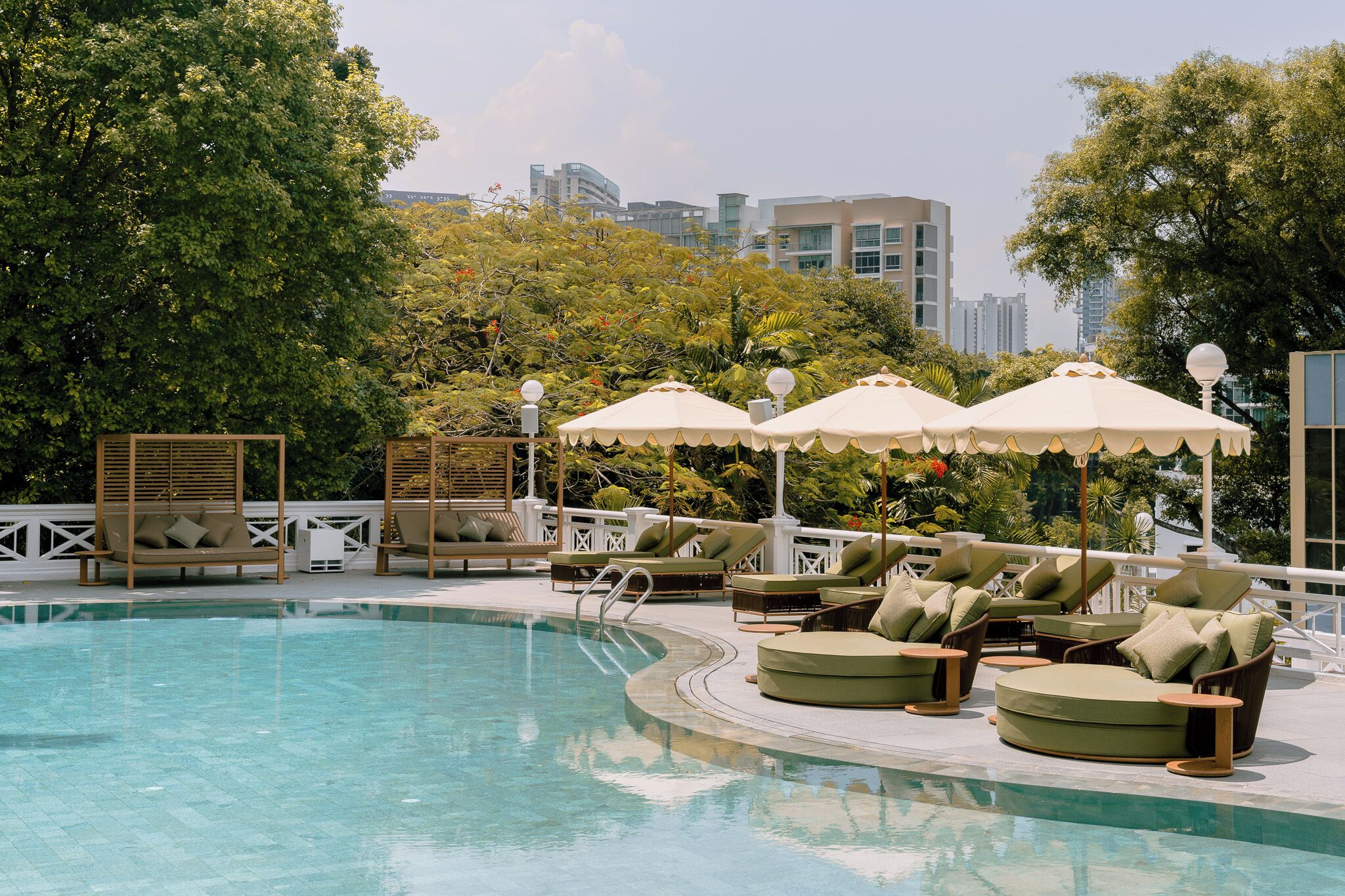 2 piscine all'aperto