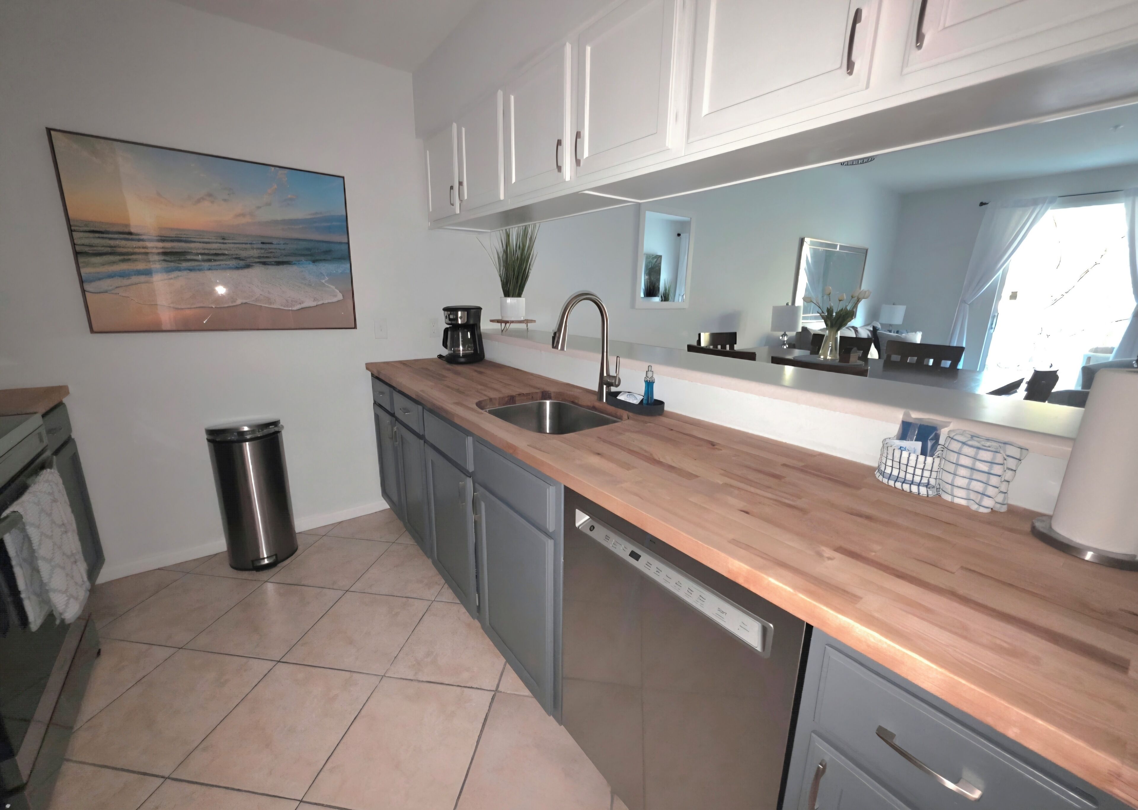 Mikrowelle, Ofen, Herdplatte, Geschirrspüler