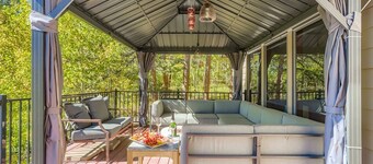 Rollinsvilla 3 Bedroom Home