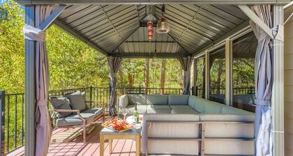 Rollinsvilla 3 Bedroom Home