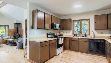 Rumah, 3 kamar tidur | Dapur pribadi | Lemari es, oven, mesin pembuat kopi/teh, dan pemanggang roti