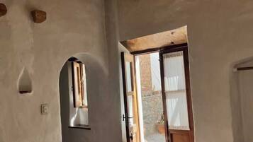 Standard Double or Twin Room, Courtyard View | Free WiFi