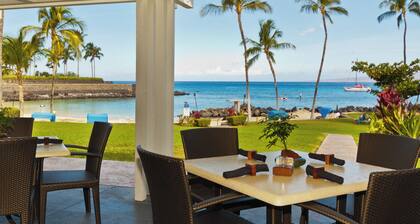 New Owners! 3-Bedroom Home with Sunset Views! Beach Club/Pool/Fitness Center