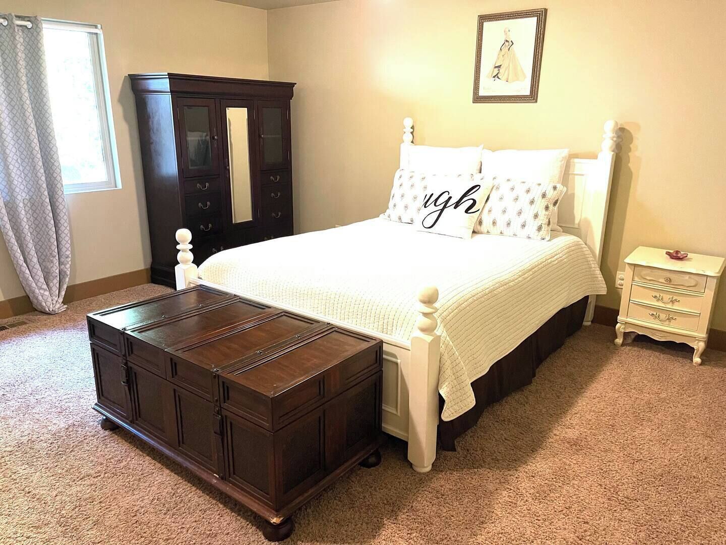 5 makuuhuonetta, silitysrauta/-lauta, Wi-Fi, vuodevaatteet