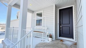 Unclassified image, 2 of 21, button - Luxurious 7-BR Family Retreat w/ Hot Tub + Games! (Park City)
