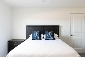7 bedrooms, WiFi