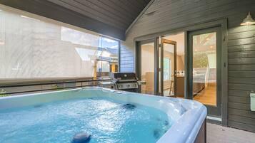 Condo, 3 Bedrooms | Terrace/patio