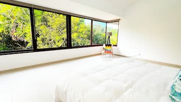 Villa Deluxe, 4 habitaciones, alberca privada, vista a la alberca | Vista desde la habitación