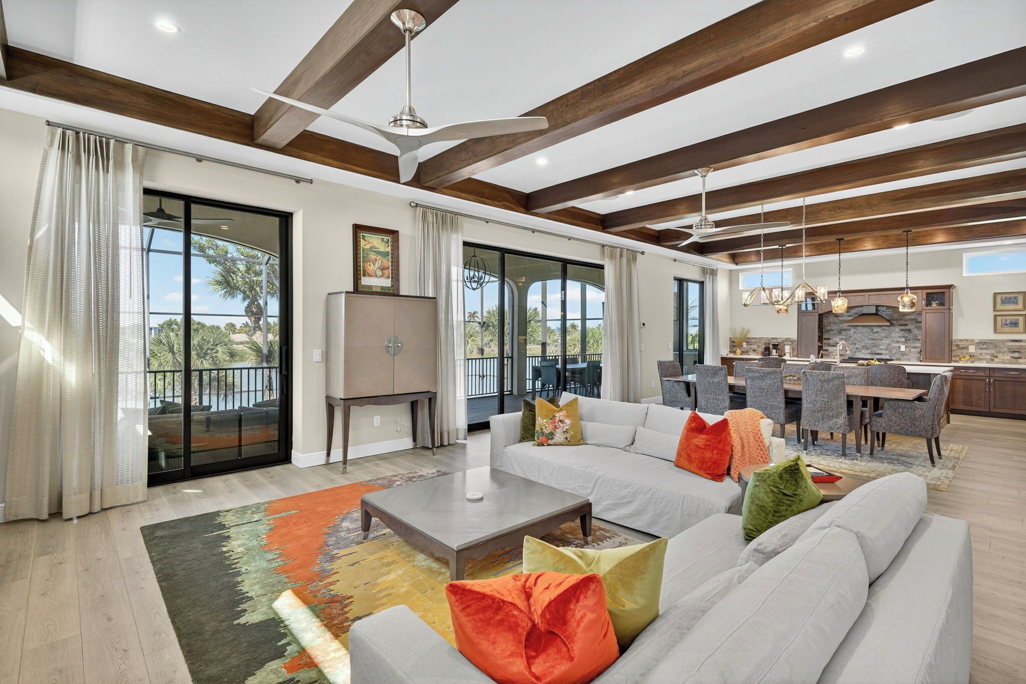 Smart-TV og kontorer