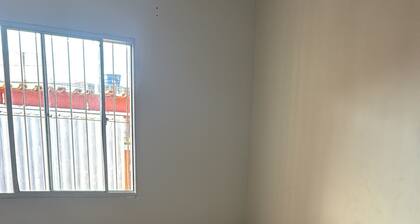 Casa com piscina espaçosa